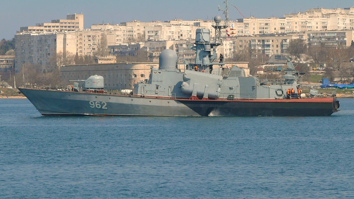 Большой ракетный катер Шуя