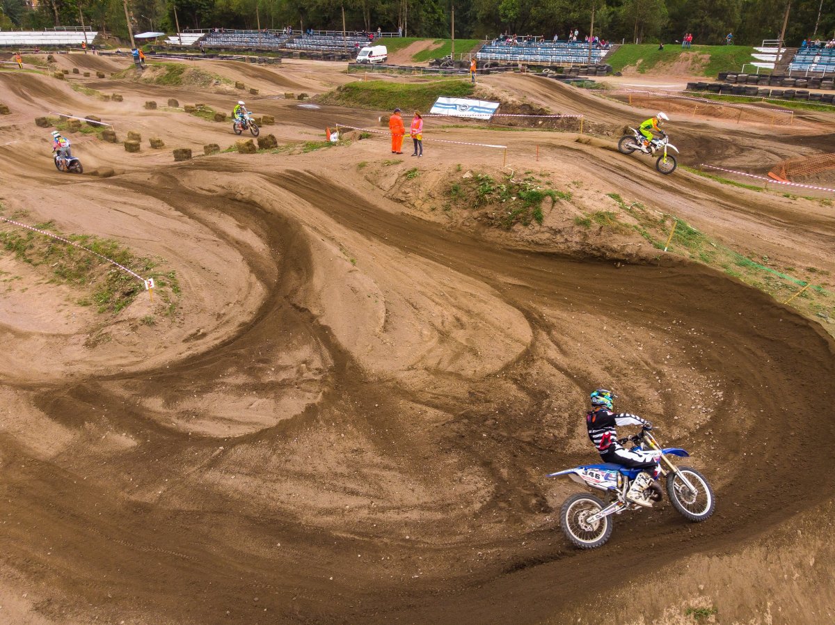 Мототрек Жака Дюкло