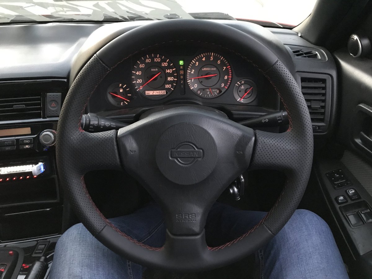 Nissan Skyline r34 руль