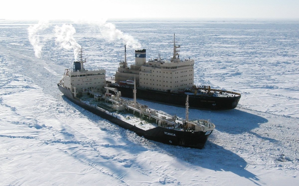 Арктика корабль ледокол