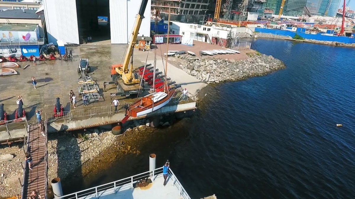 Ремонт яхты Рикошет