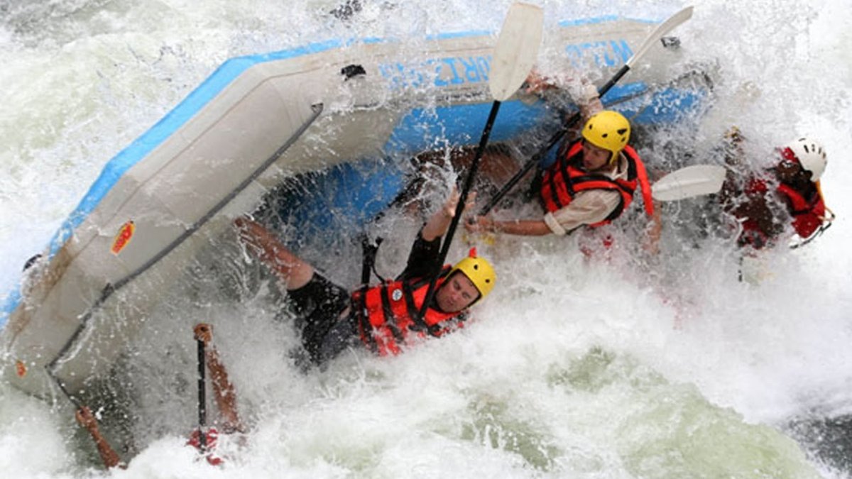 Рафтинг опасный