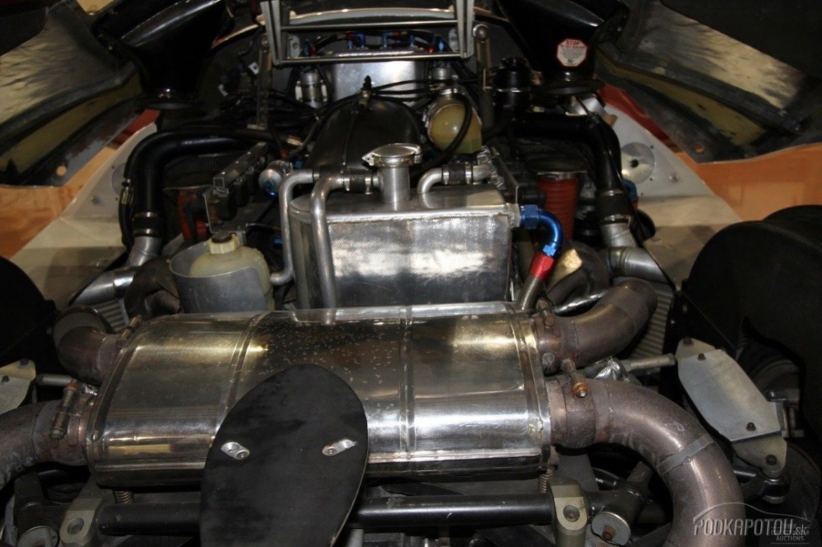 Двигатель 1000 л.с