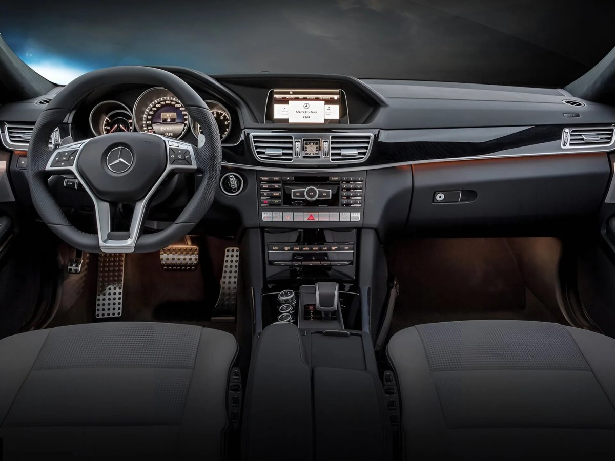 Мерседес е 212 Рестайлинг салон