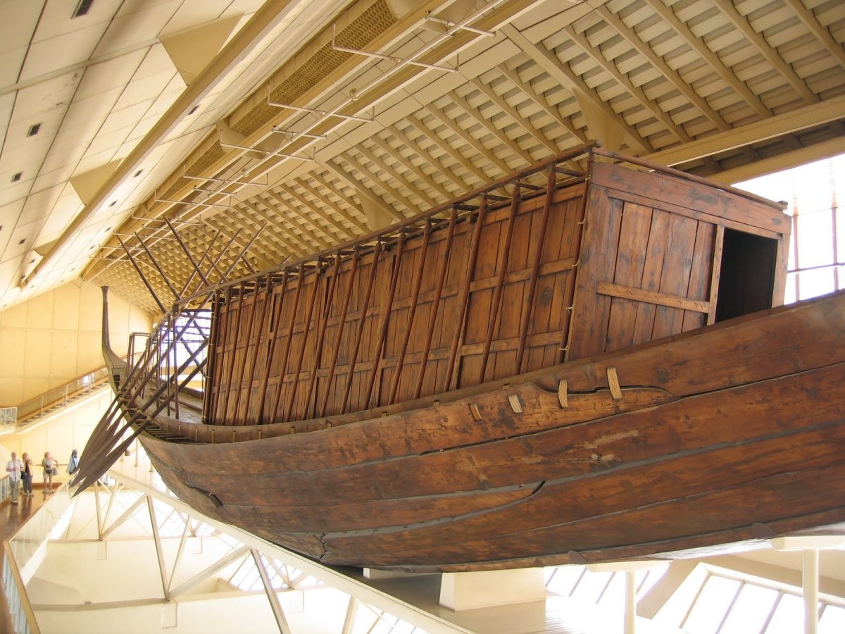 Солнечная Ладья фараона Хеопса фото