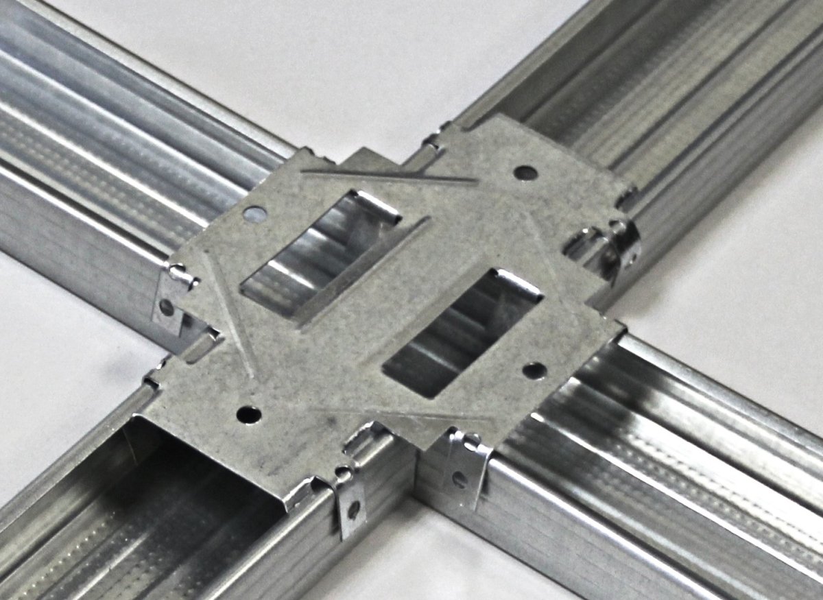 Соединитель одноуровневый 60/27 (краб) Кнауф