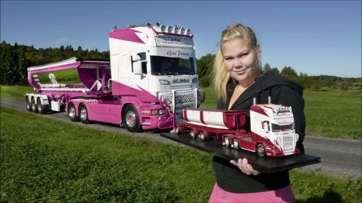 Фотосессия с грузовиками