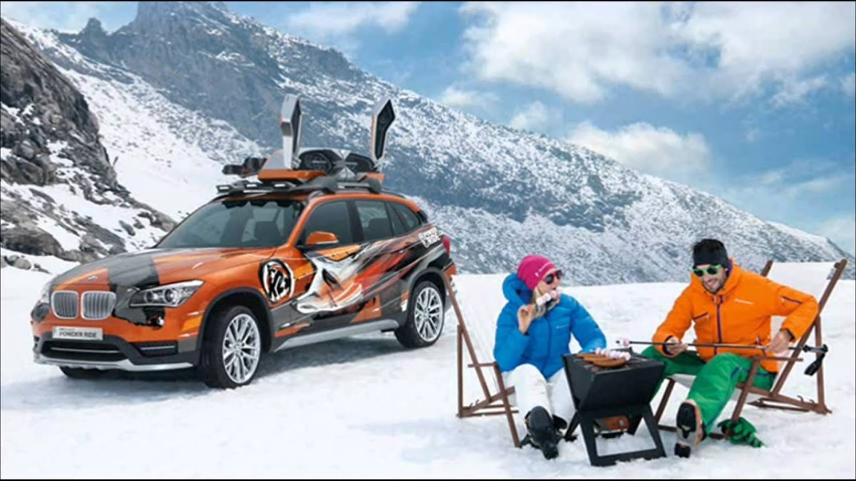 BMW x1 на горнолыжке