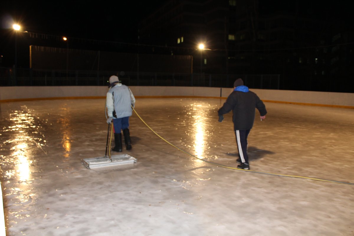 Скребок для катка ледового