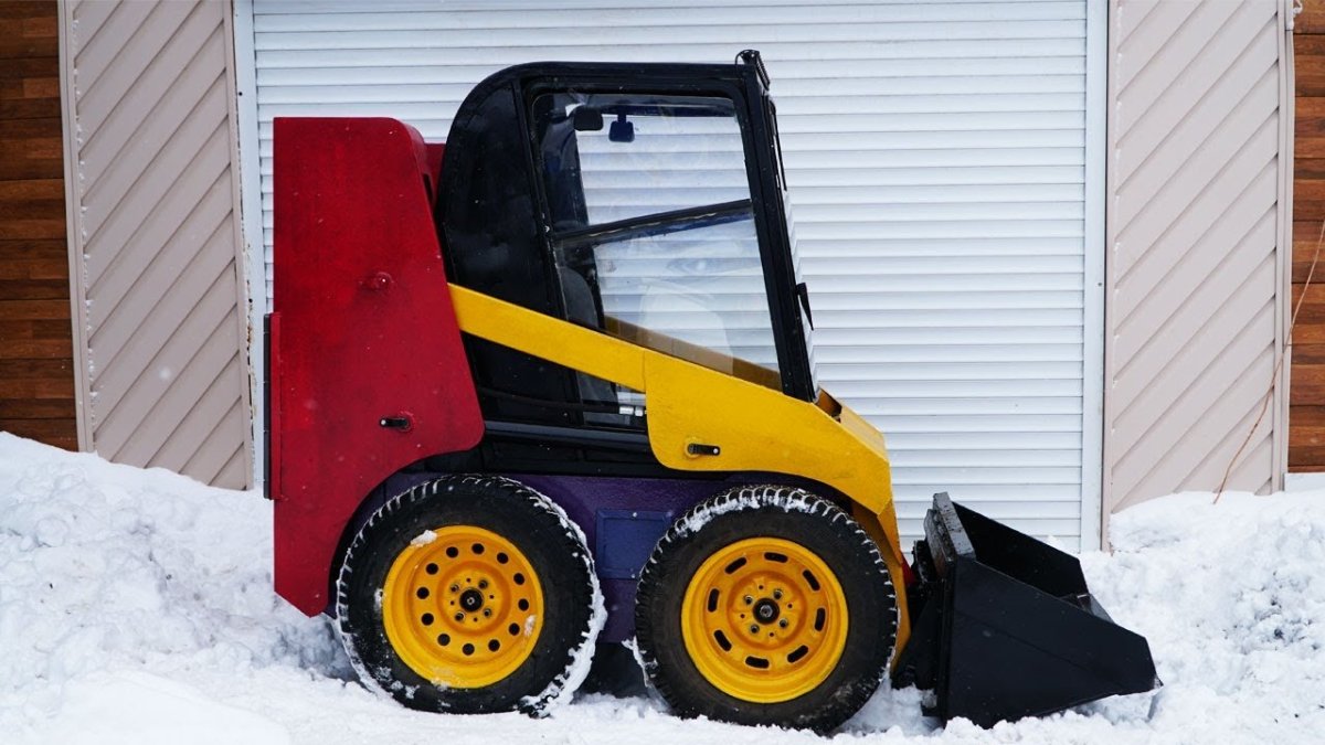 Бортоповоротный мини погрузчик своими руками