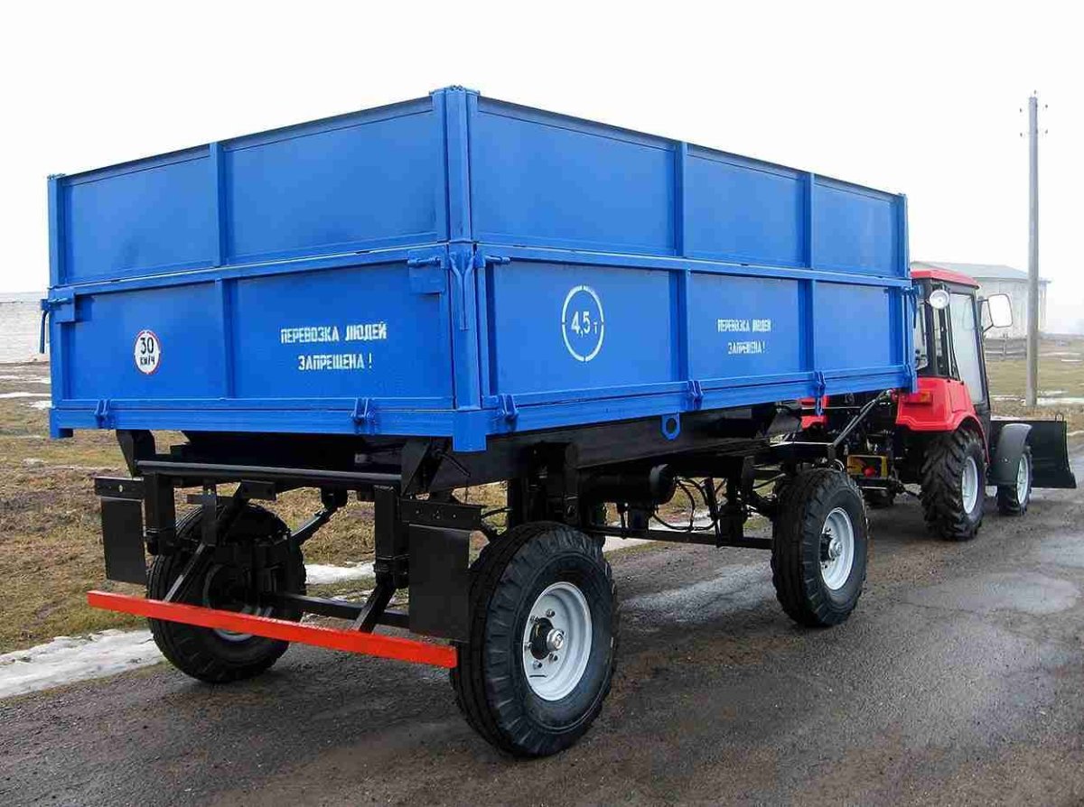 Прицеп тракторный самосвальный 2 ПТС-4