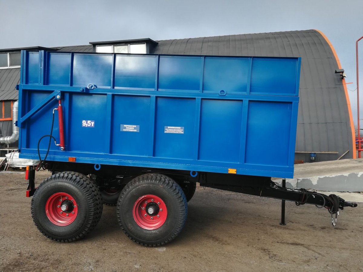 Полуприцеп тракторный самосвальный ПТС-9