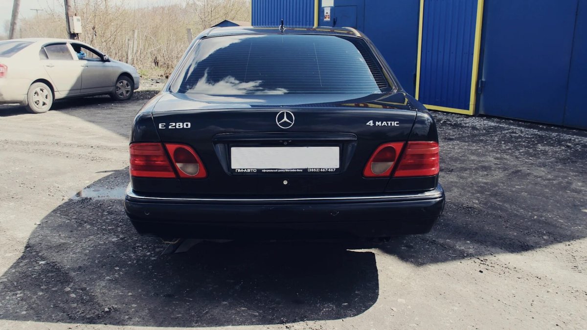 Мерседес е класс номер 020-22-22 ок 0 7