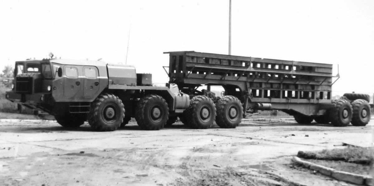 МАЗ-7410 тягач