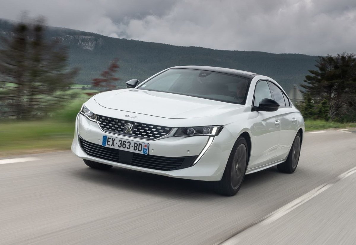 Пежо 508 кабриолет