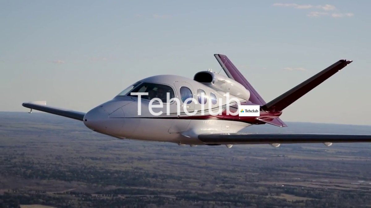 Самолет Cirrus Jet sf50