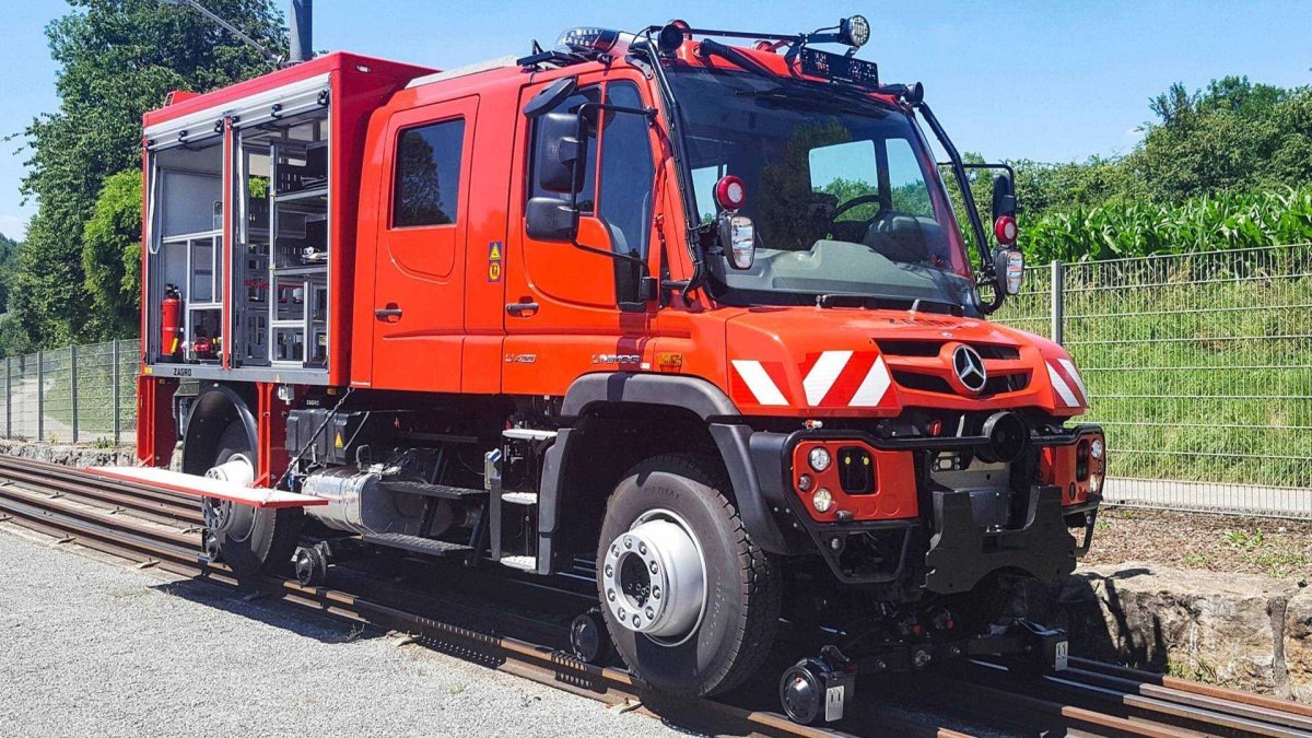 Mercedes Unimog u400