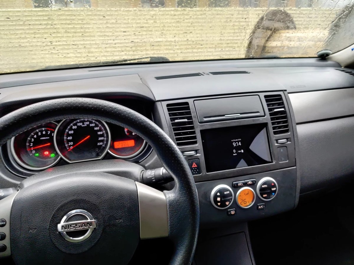 Магнитола Ниссан Тиида