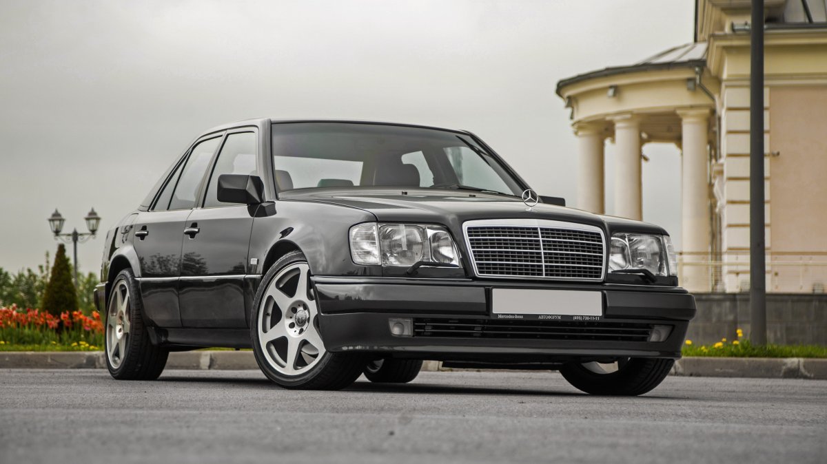 Mercedes Benz w124 e500