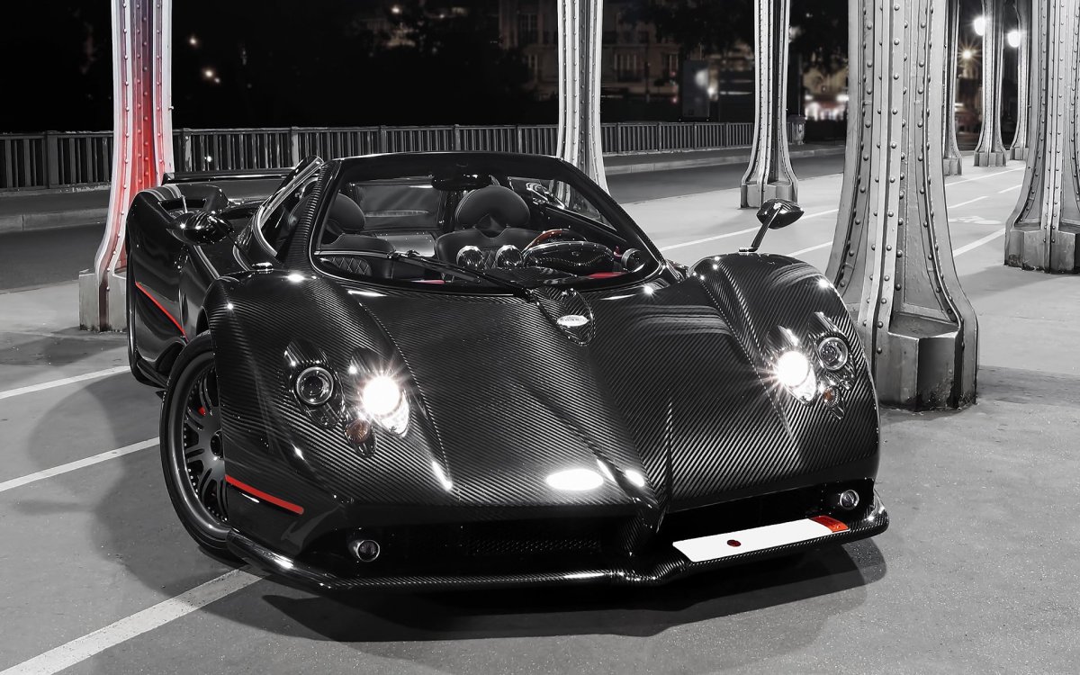 Пагани зонда 2006