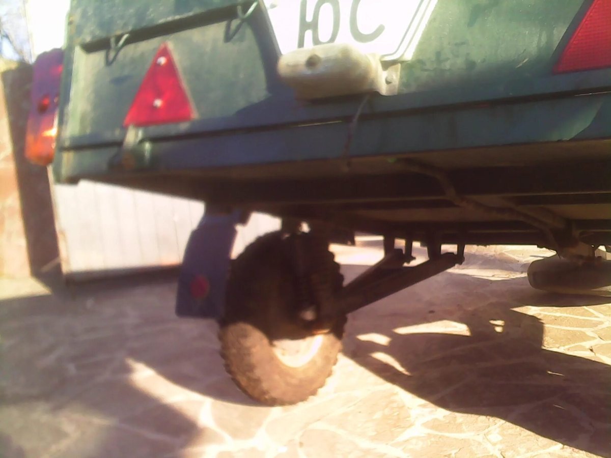 САЗ 8166 01 прицеп легковой