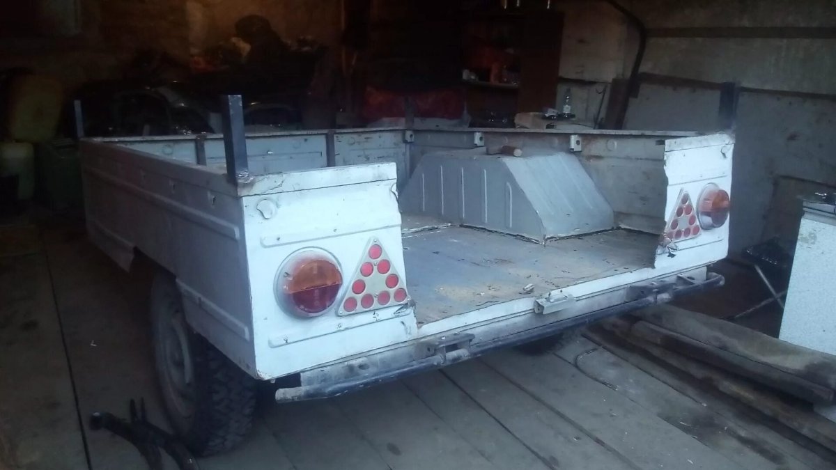 Прицеп легковой ЗМЗ