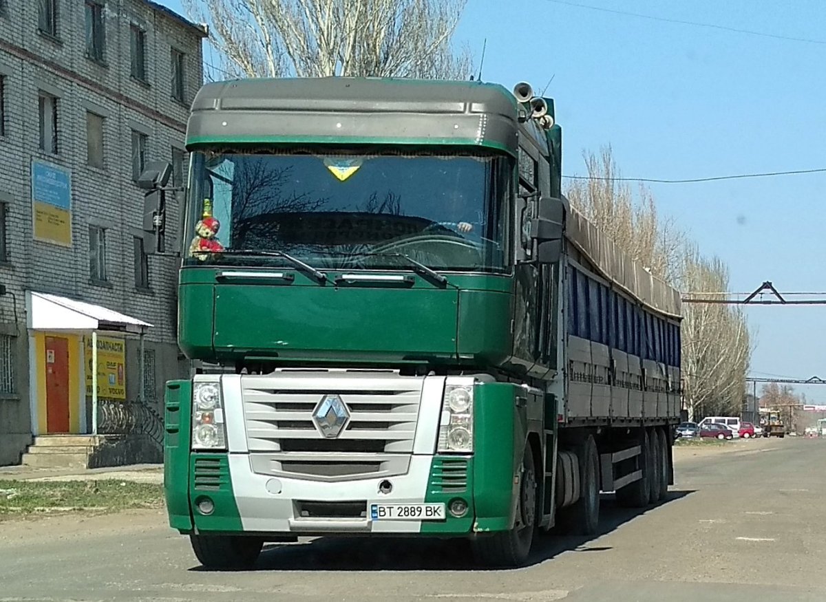 Рено Магнум зерновоз