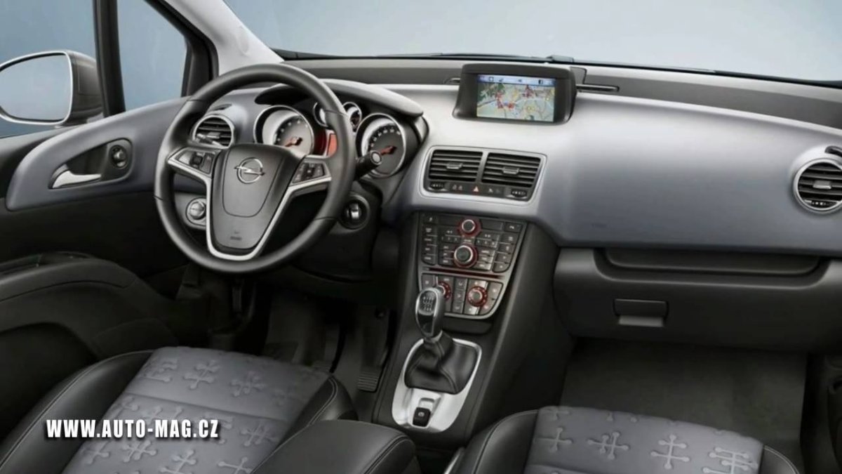 Opel Meriva салон