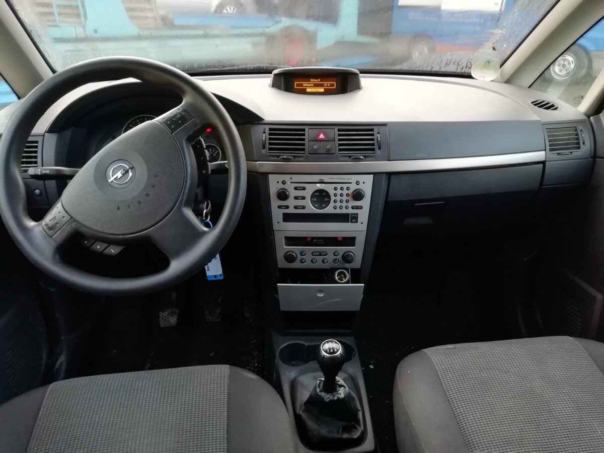 Opel Meriva 2007 салон