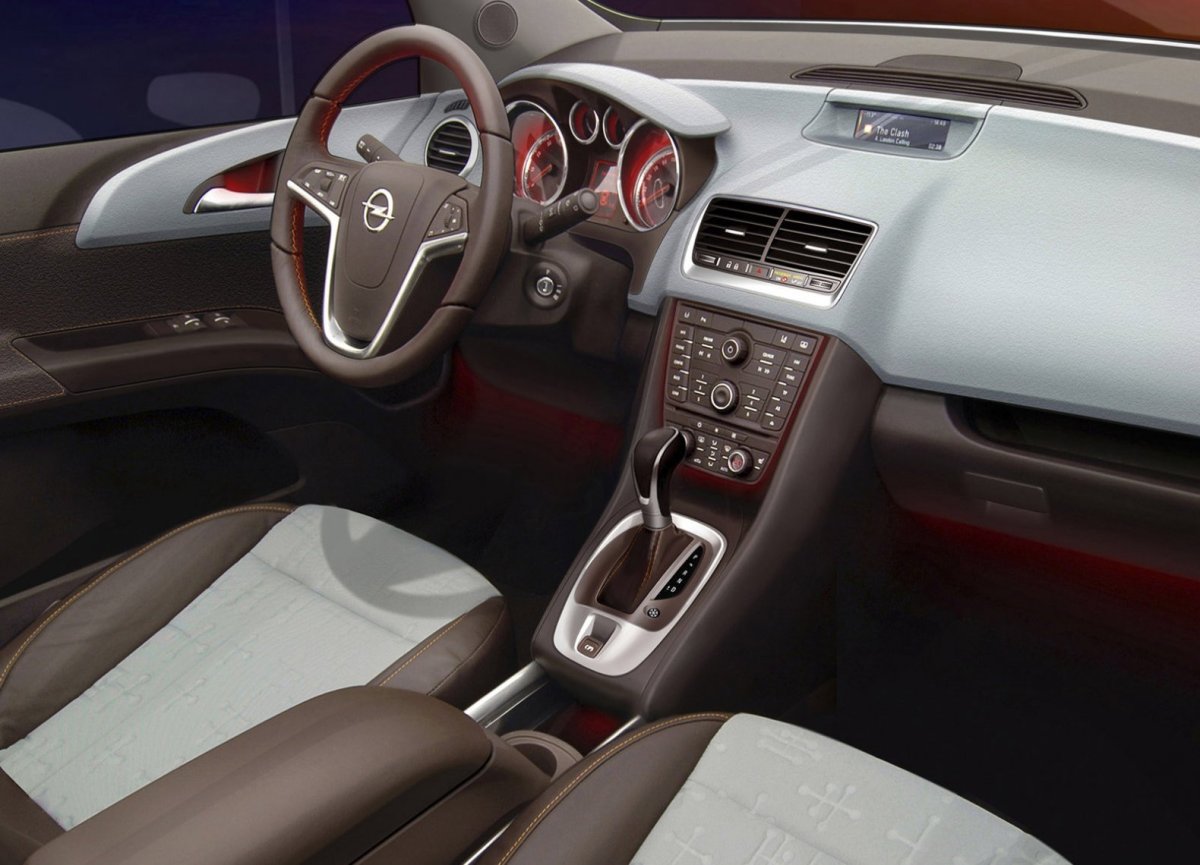 Opel Meriva 2010-2017 Interior