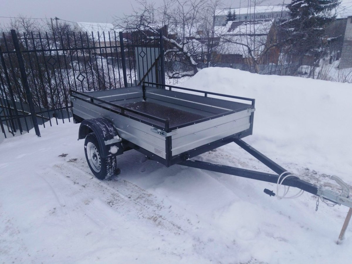 Откидной борт на прицеп