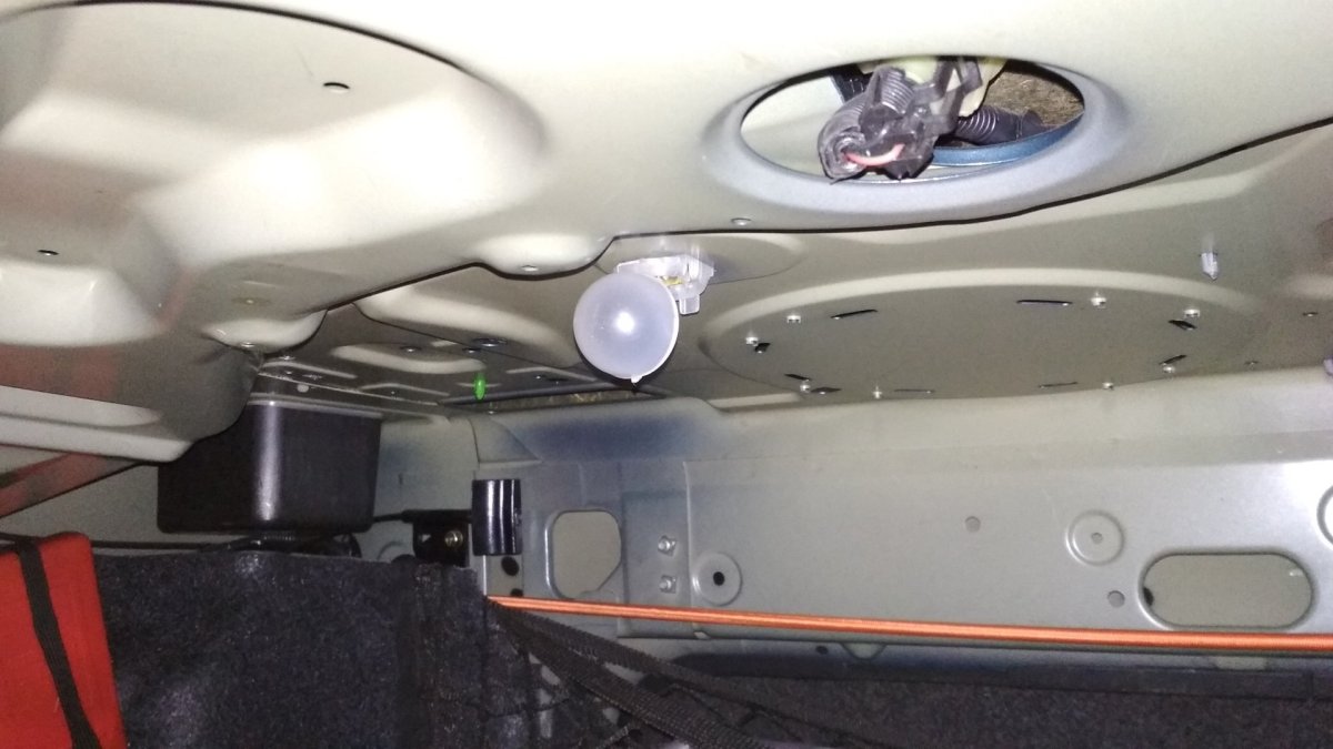 Лампы багажника для Nissan primera p12