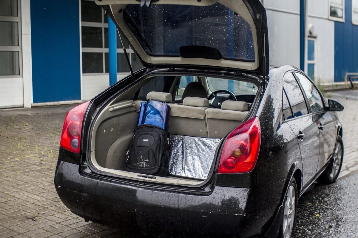 Nissan primera Liftback