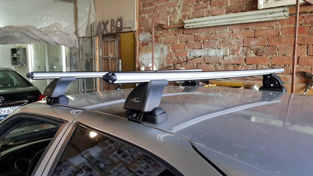 Багажник на крышу в штатные места Nissan primera p12