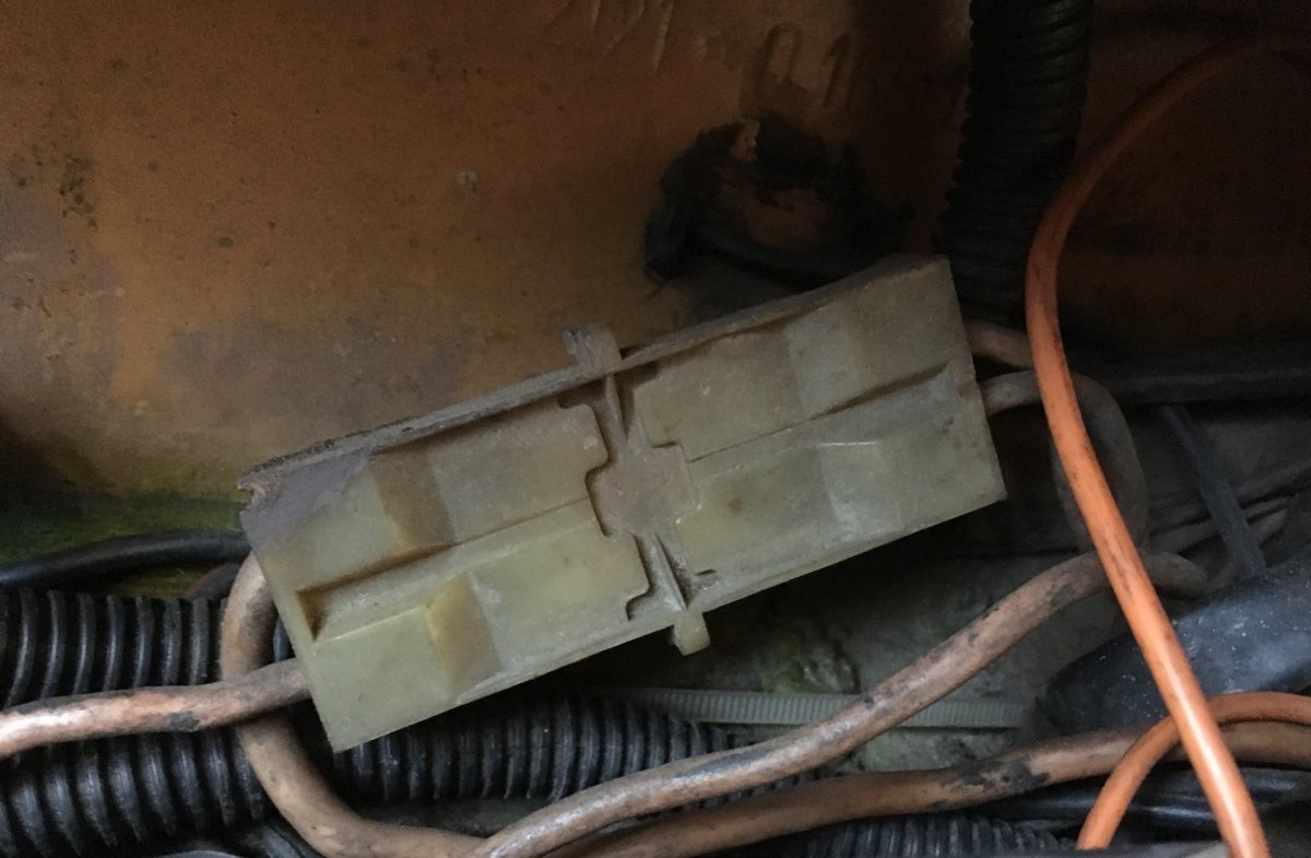 Силовая колодка 2106