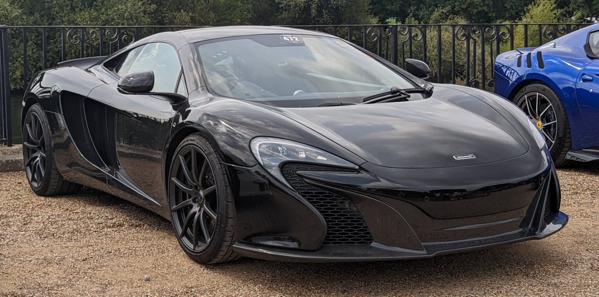 MCLAREN 650s