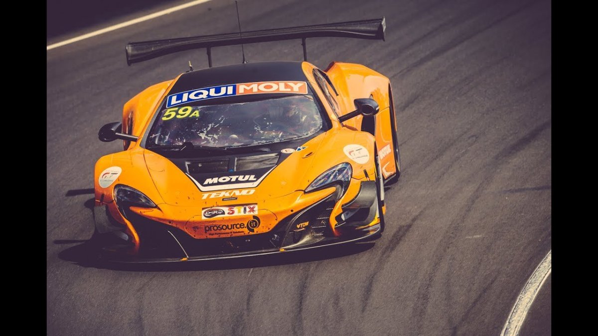 MCLAREN 650 gt3
