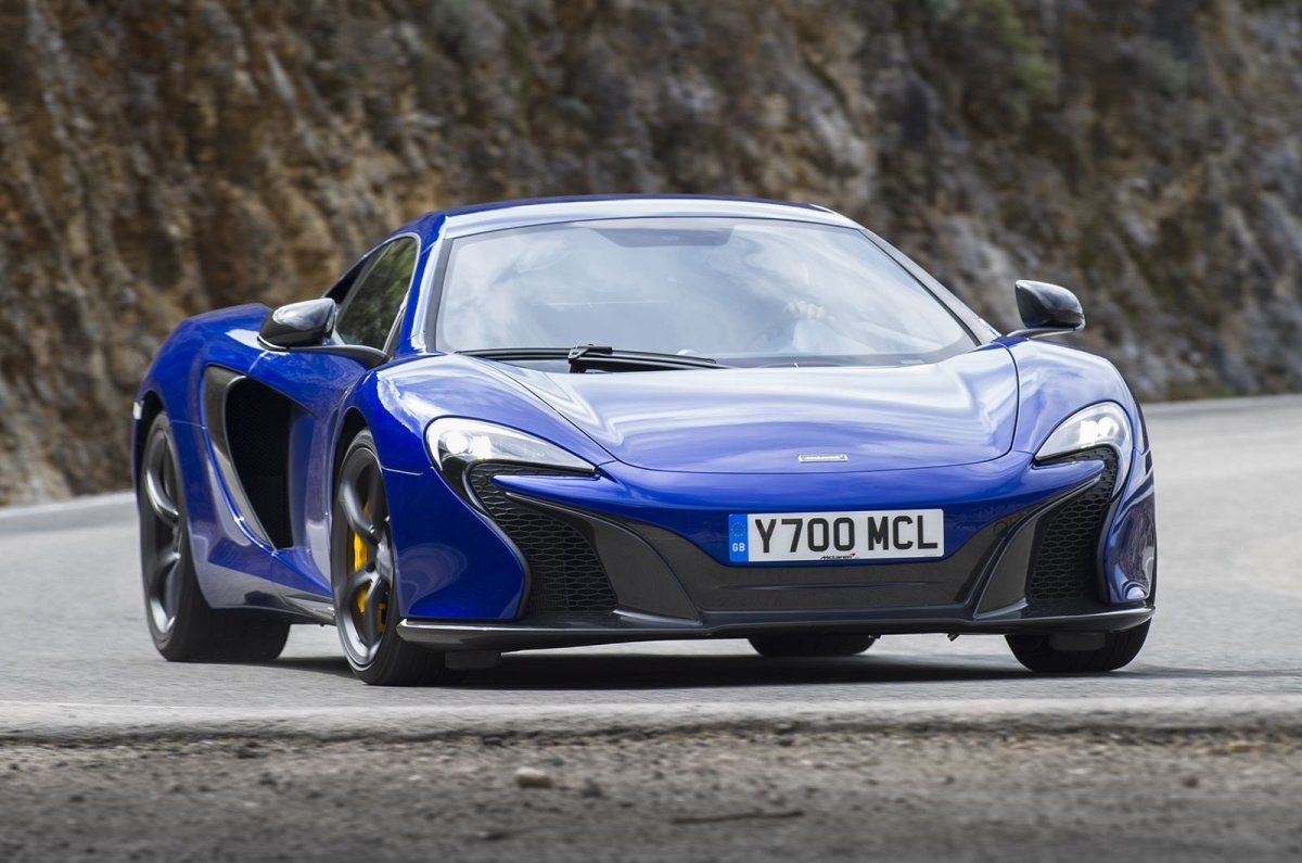 MCLAREN 650s Blue