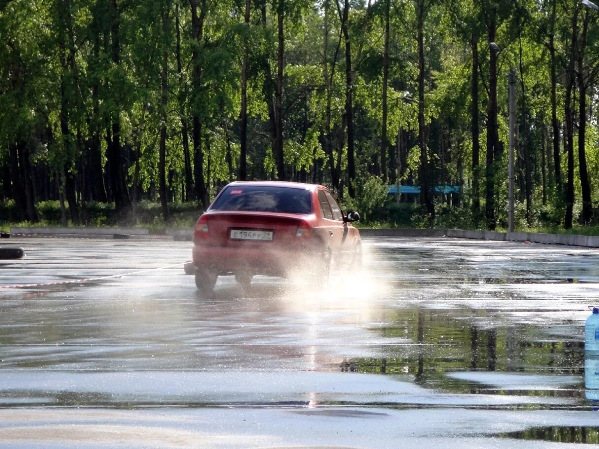 Мокрая машина