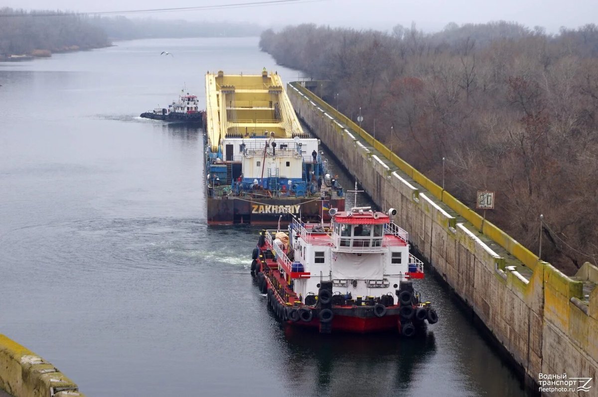 Плавкран Захарий