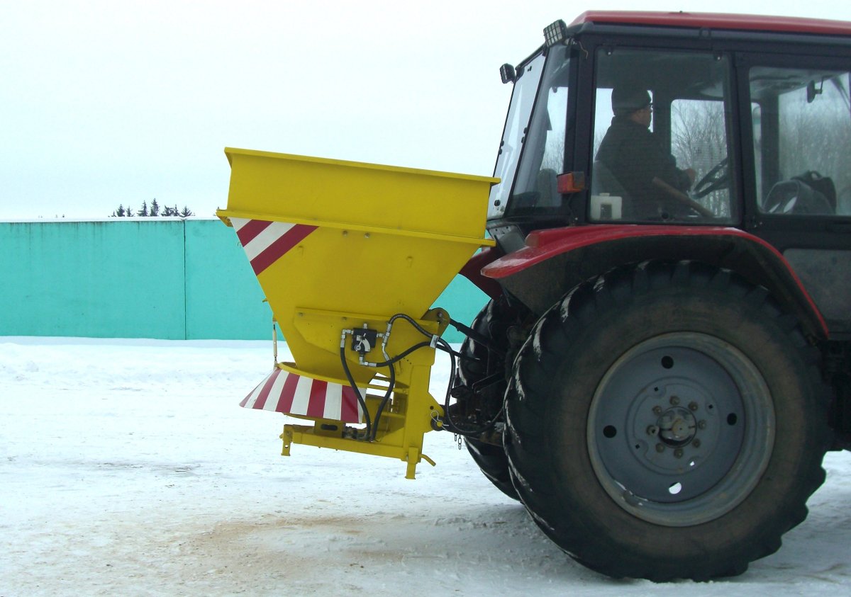 Пескосолераспределитель ОРС-24