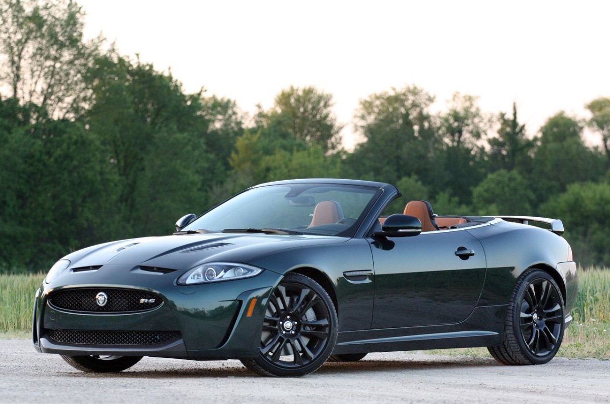 Jaguar XKR-S 2012