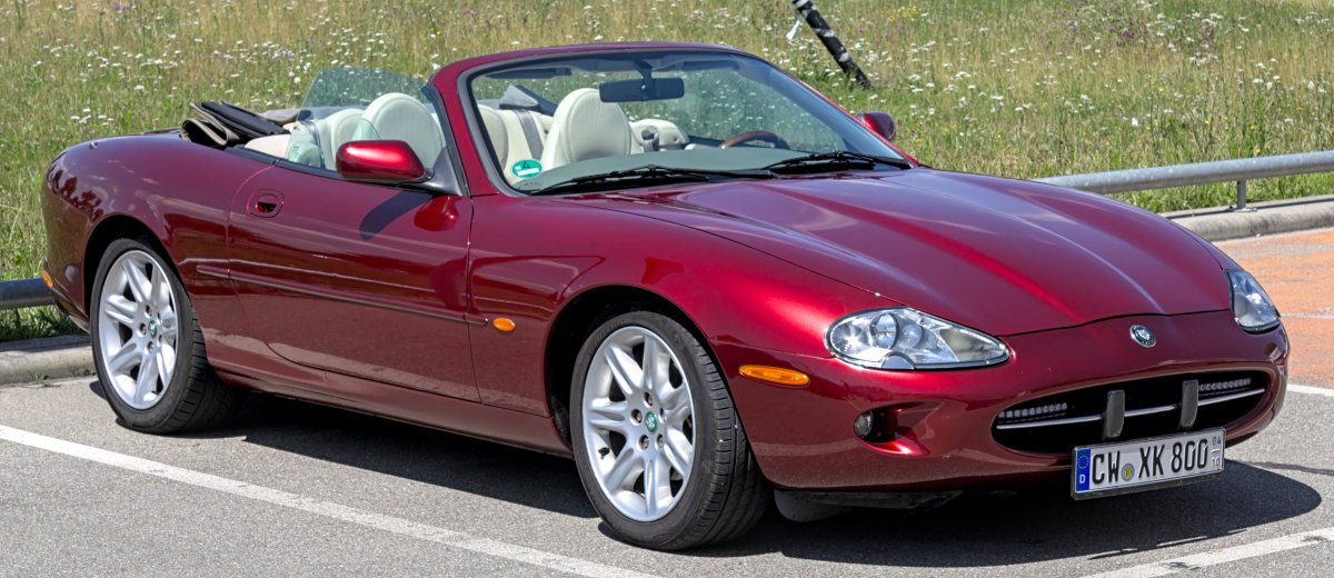 Jaguar xk8