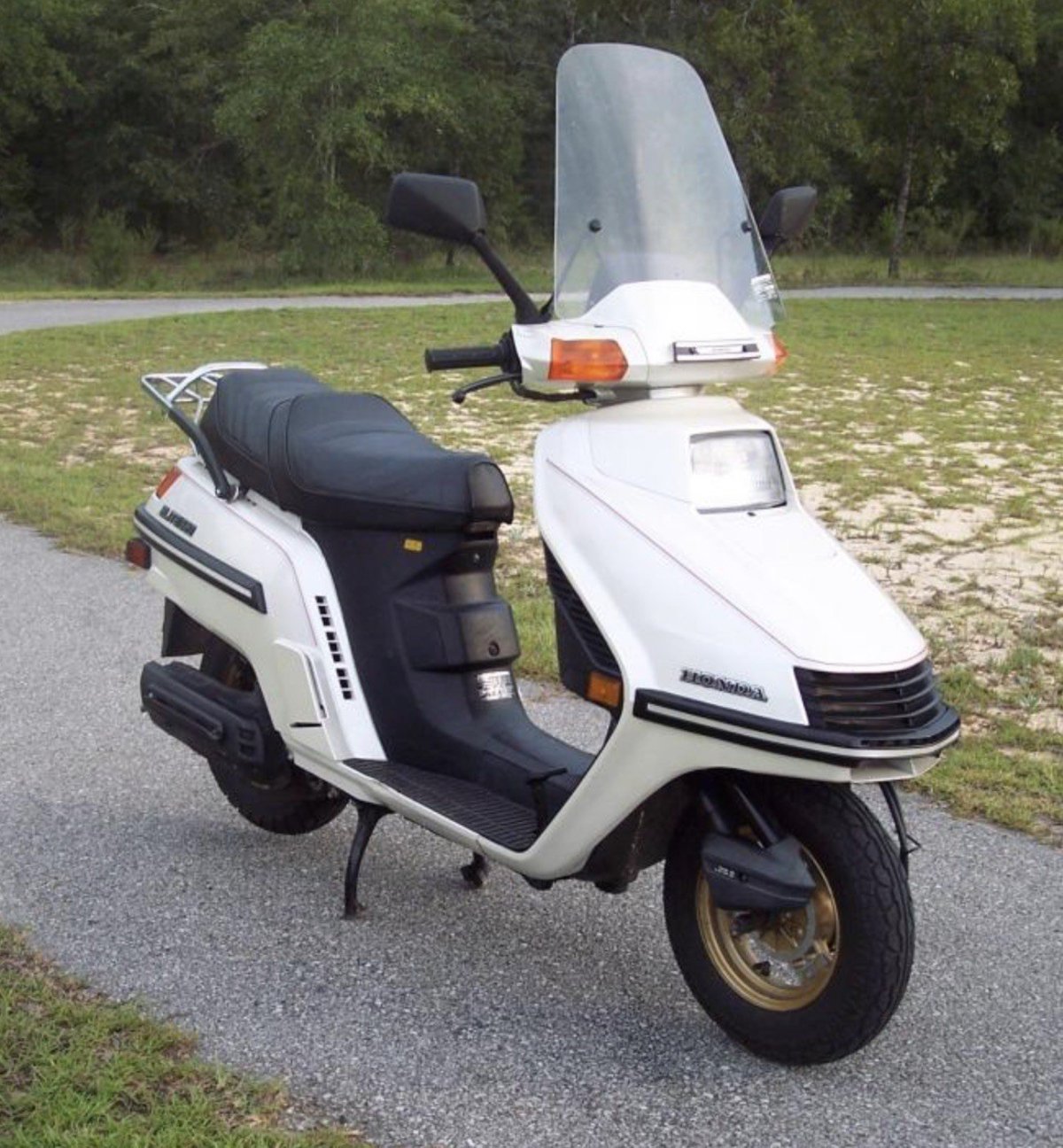 Honda Elite 250