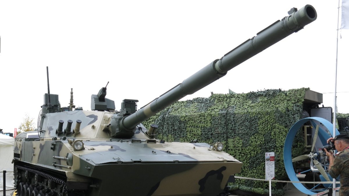 Плавающий танк Спрут сдм1