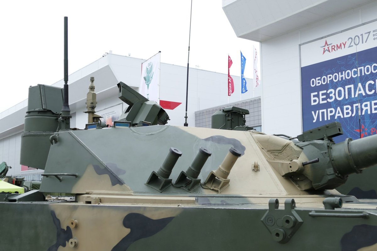 2с25м Спрут-СДМ-1 С экранами дополнительной защиты