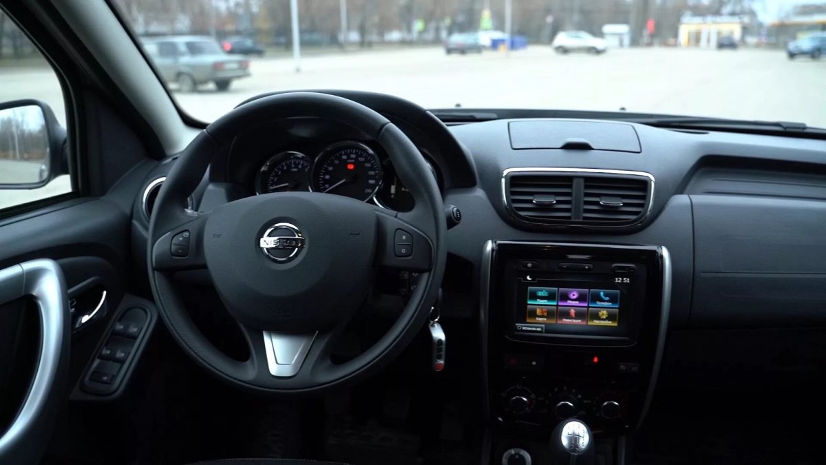 Nissan Terrano 2019 салон