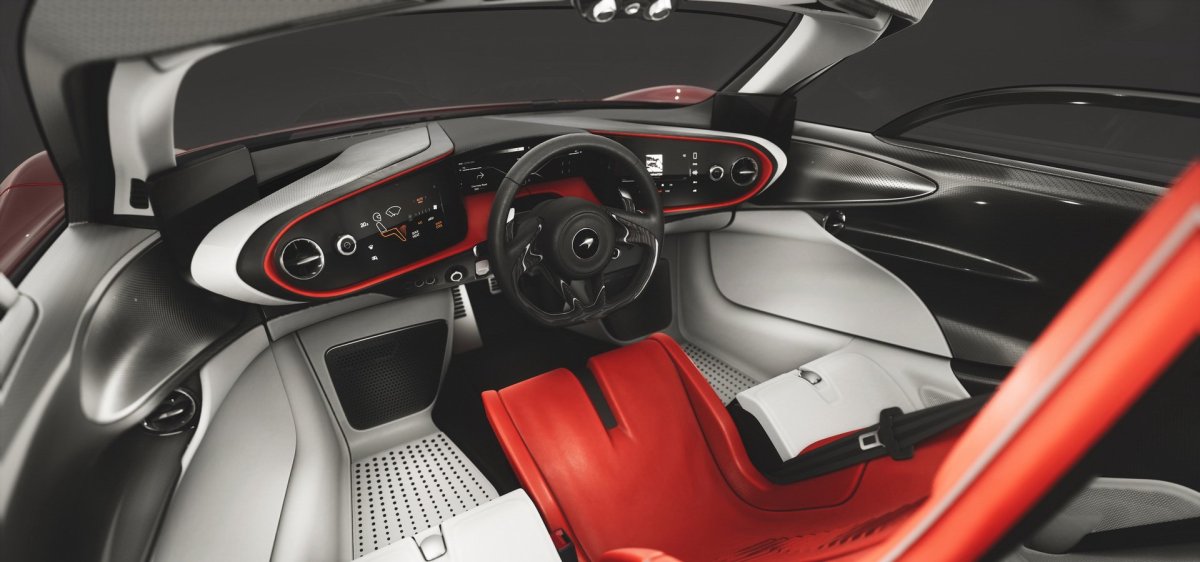 MCLAREN Speedtail 2019