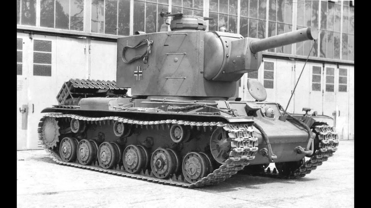 Танк кв 2 трофейный