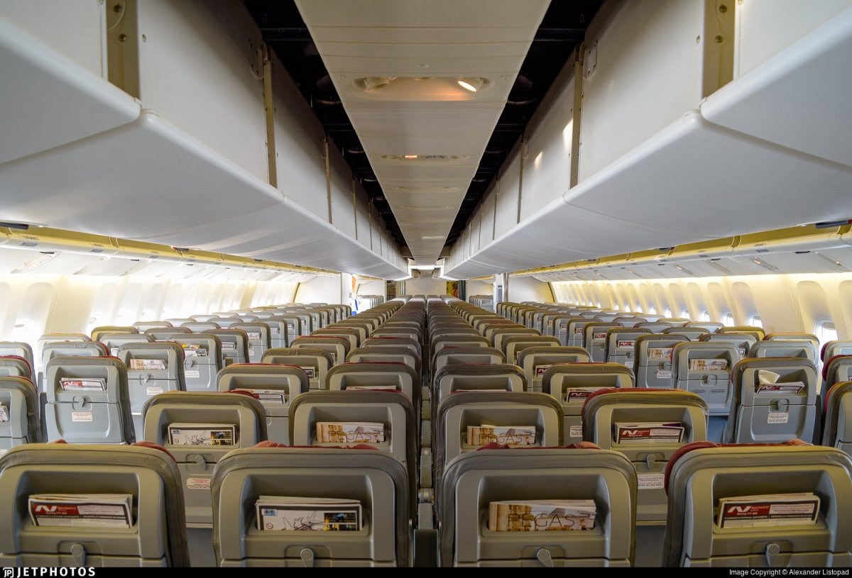 Nordwind Боинг 777-200